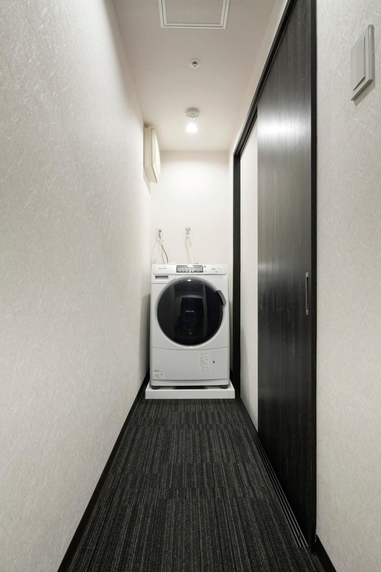 Hundred Shinjuku Apartahotel